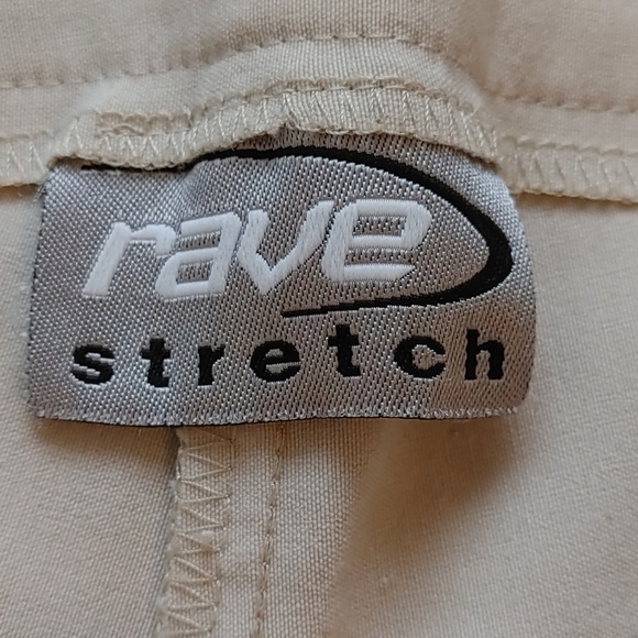 Khaki Capris, Size 5 - Picture 4 of 7